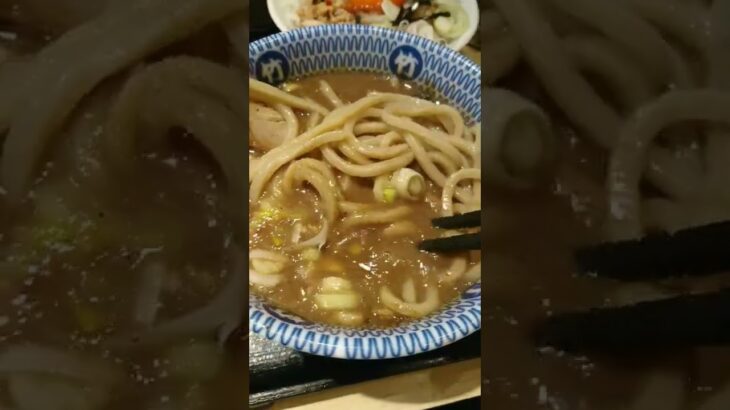 ラーメンWEST100名店に選ばれた 麺屋たけ井 阪急梅田店へ