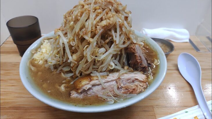 大阪二郎系ラーメン探訪　吹田市岸辺「ラーメン工藤」ラーメン二郎インスパイア デカ盛り