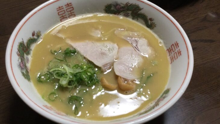 天下一品のテイクアウト こってりラーメン、唐揚げ、チャーハン、焼豚