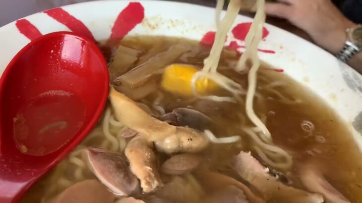 鳥もつラーメン