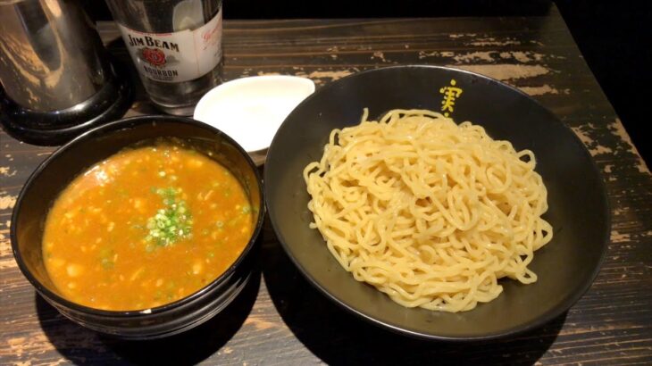 六本木の名店「美之和」のカレーつけ麺に温泉卵トッピングを食べる。#करी #美之和