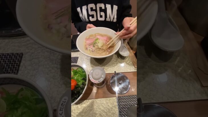 ラーメン　中華そば　大阪難波　ミナミ　小麦と生きる道　まぜそば