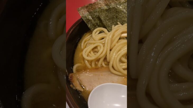 自家製麺 濃厚台湾まぜそば✖️濃厚つけ麺専門店 しずく仙台店さん　家系ラーメン大盛