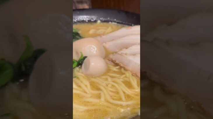 東海オンエア行きつけの家系ラーメン・まんぷく家を食べに行くだけの動画 #Shorts