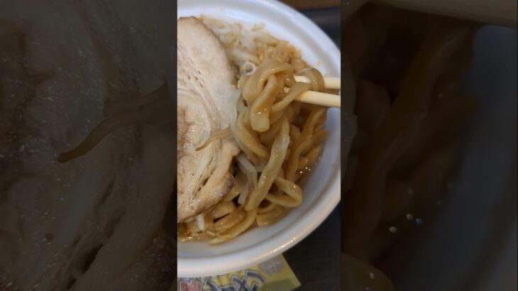 セブンの二郎系ラーメンって本当に美味しいの？ #shorts